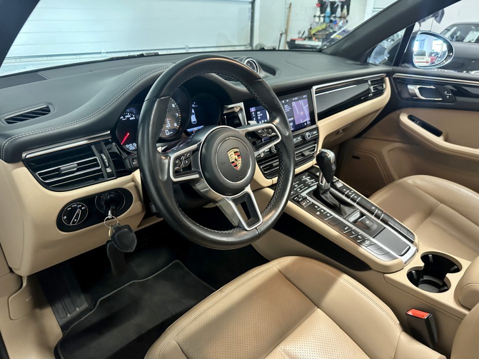 Porsche Macan S V6 3.0 354ch PDK7 - SUV Haut de Gamme - 64 990 € - image 1