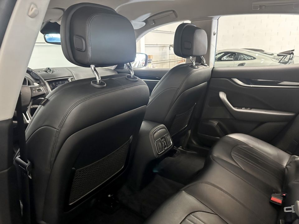 Maserati Levante S Q4 V6 3.0 430ch Bi-Turbo BVA8 - Luxe et Performance - 41 990 € - image 7