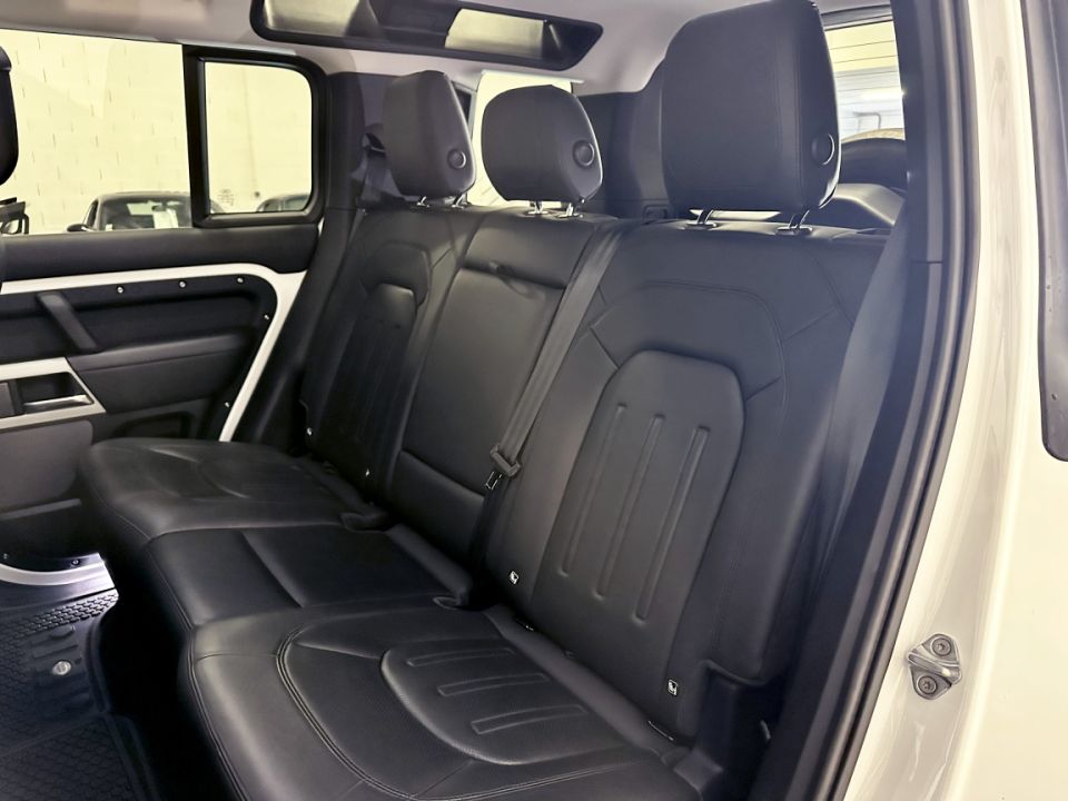 LAND ROVER DEFENDER IV D240 2.0 240ch MHEV BVA8 HSE - 59 990 € - image 9