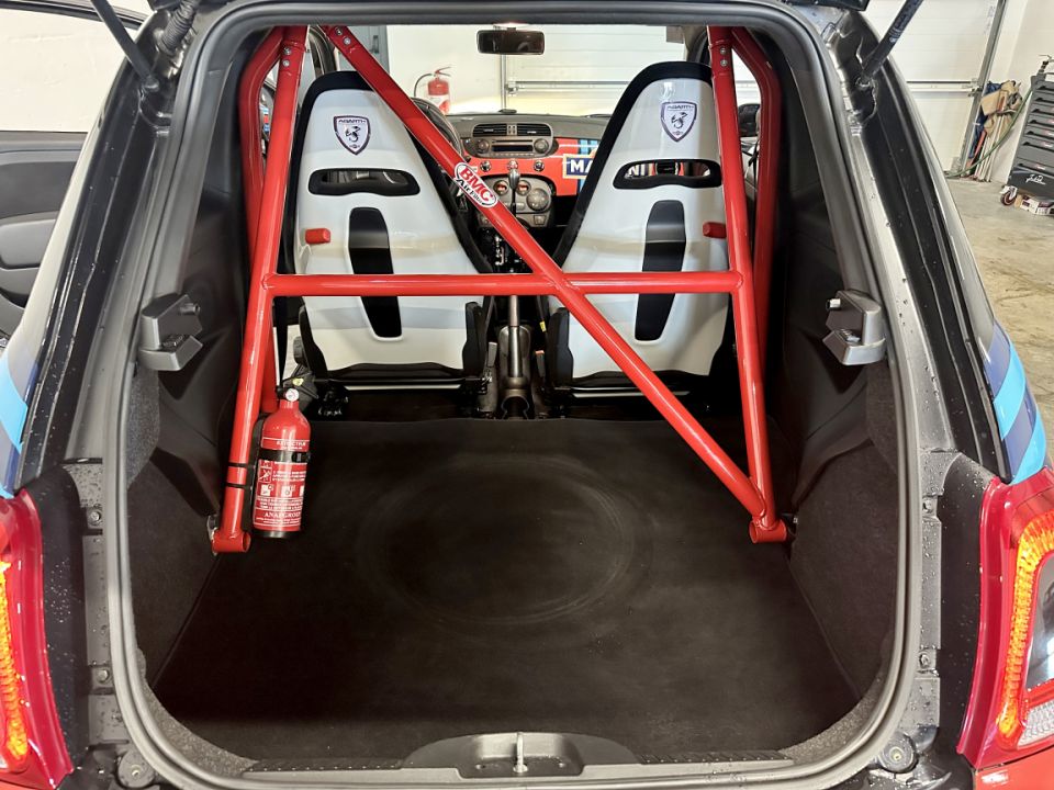 Fiat 500 Abarth 1.4 16V 135ch SetS Sport Dualogic - Noir Scorpion métallisée 2010 - 20 990 € - image 18