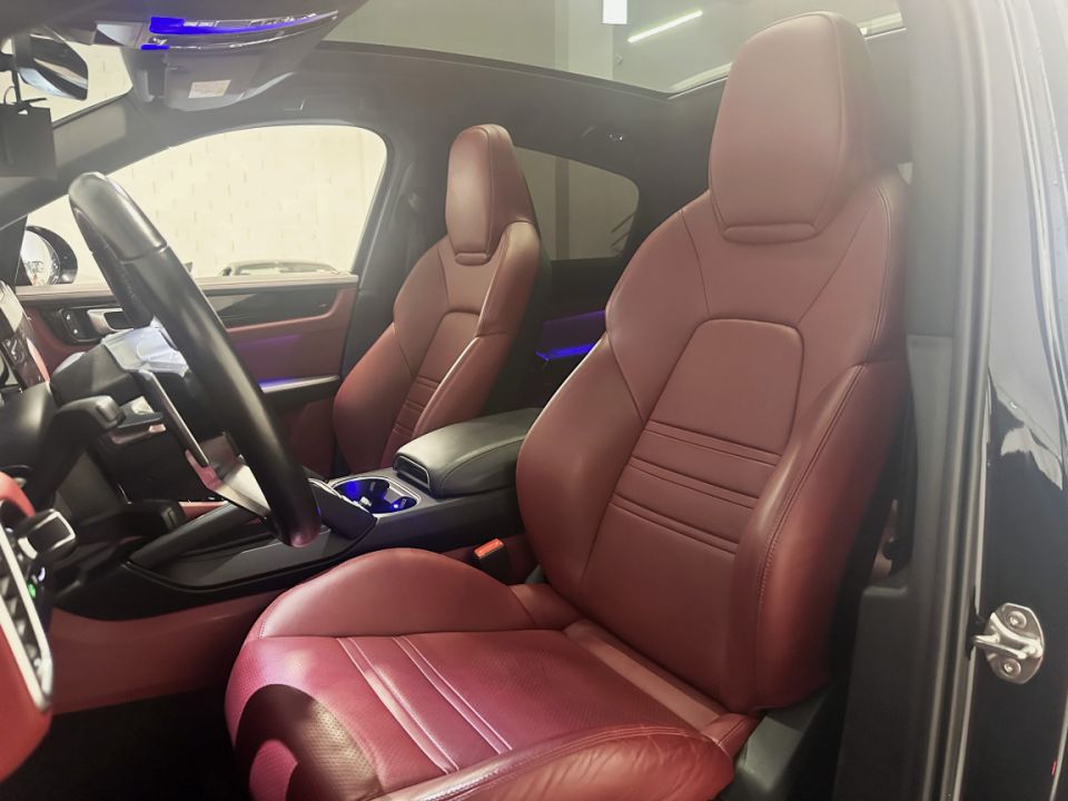 Porsche Cayenne E-Hybrid Coupé V6 3.0 462ch Tiptronic8 - Noir intense 2022 - 84 990 € - image 3