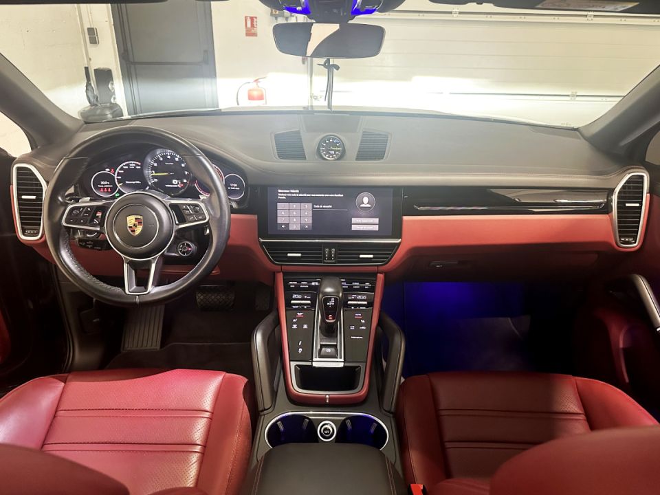Porsche Cayenne E-Hybrid Coupé V6 3.0 462ch Tiptronic8 - Noir intense 2022 - 84 990 € - image 11