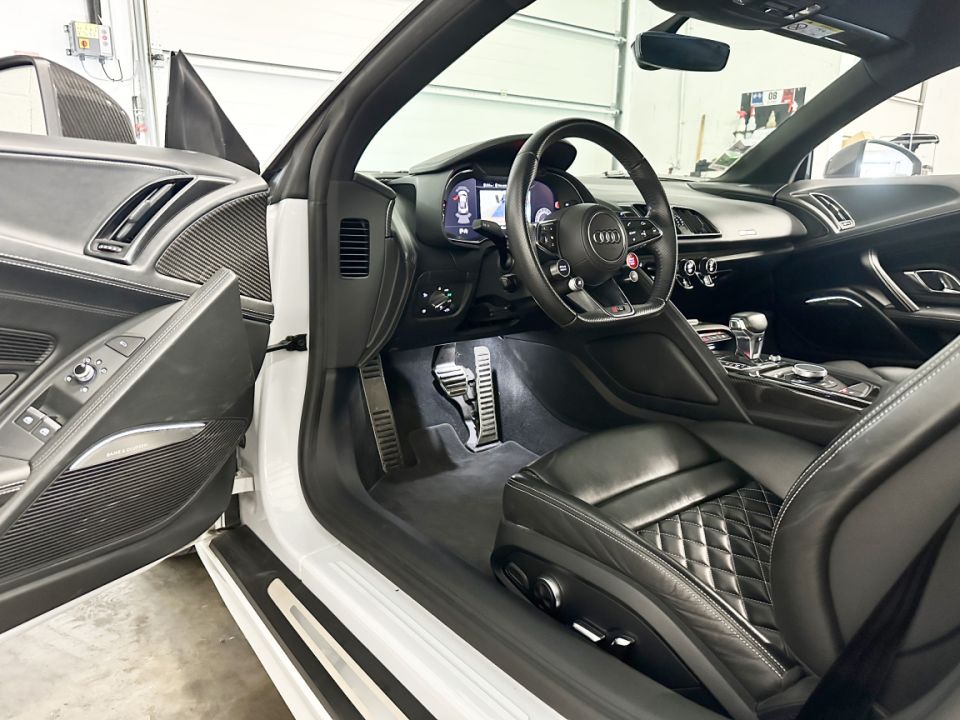 Audi R8 Coupé V10 5.2 FSI 540ch S-Tronic 7 Quattro - Performance et Élégance - 119 990 € - image 16