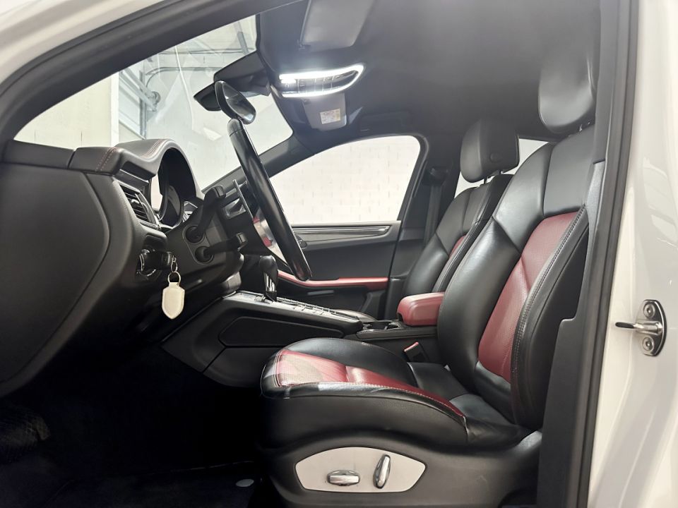 Porsche Macan S V6 3.0 340ch PDK7 - SUV Blanc - 39 990 € - image 5