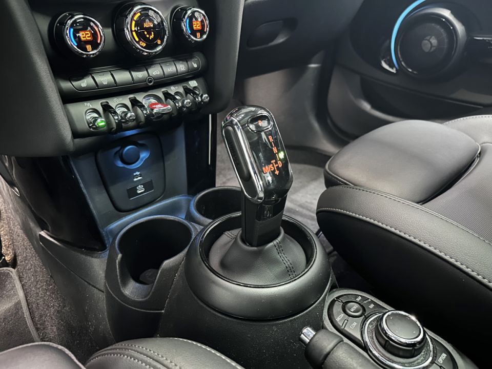 MINI COOPER S 5 Portes2.0 178ch BVA7 Edition Premium - Le Hangar Bordelais - image 17