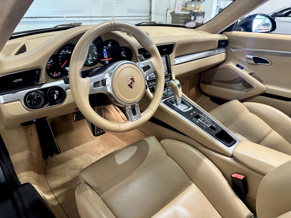 PORSCHE 911 Type 991 Carrera S Coupé 3.8 400ch PDK7 - Le Hangar Bordelais - image 1