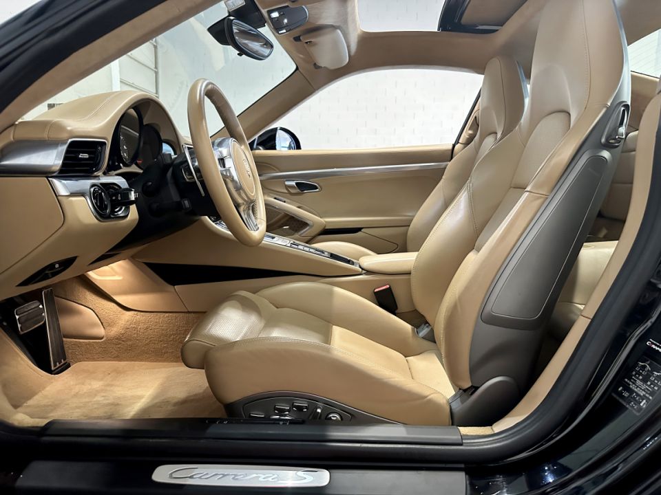 PORSCHE 911 Type 991 Carrera S Coupé 3.8 400ch PDK7 - Le Hangar Bordelais - image 5