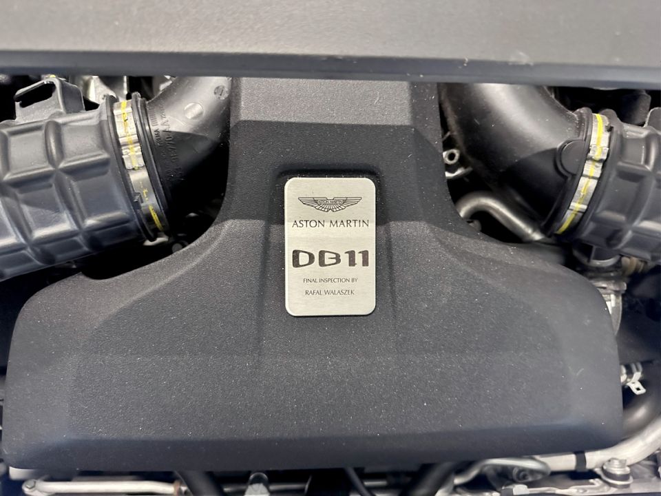 ASTON MARTIN DB11  Coupé V8 4.0 510ch BVA8 - Le Hangar Bordelais - image 19