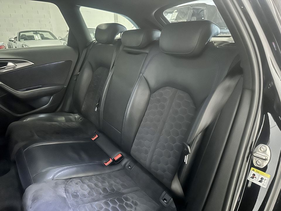 AUDI RS6 Avant Performance V8 4.0 TFSI 605ch Quattro Tiptronic 8 - Le Hangar Bordelais - image 9