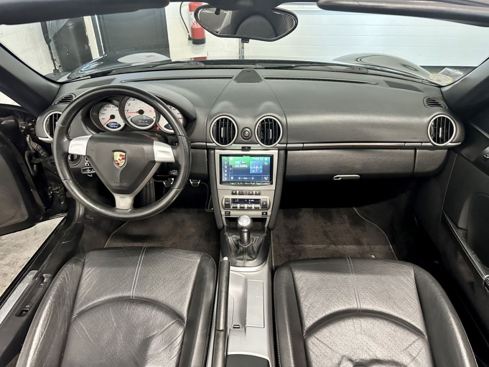 PORSCHE BOXSTER Type 987 3.2 280ch BVM6 - Le Hangar Bordelais - image 7