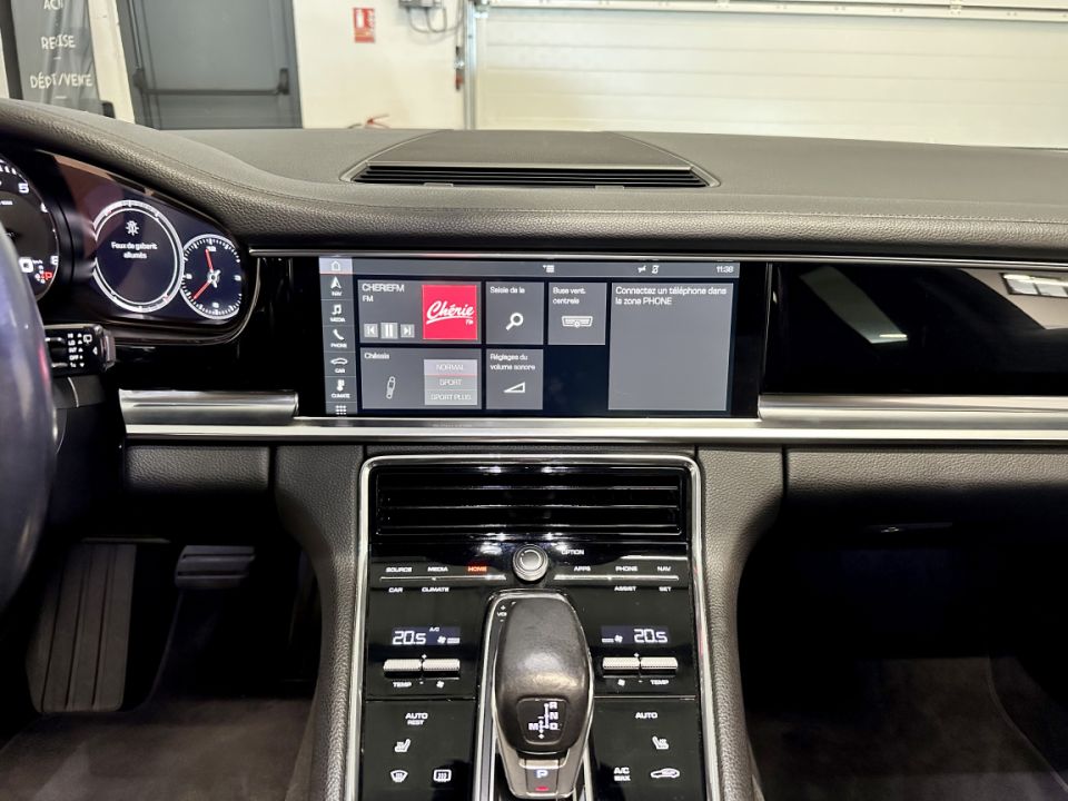 Porsche Panamera 4 Sport Turismo V6 3.0 330ch PDK8 - Performance et Élégance - 71 990 € - image 16