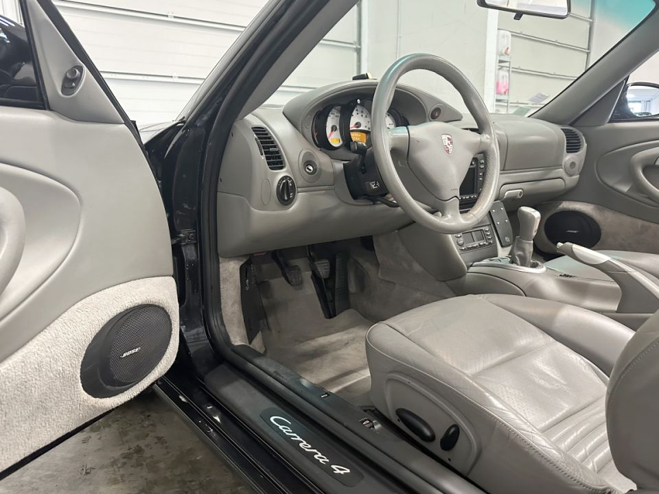 Porsche 911 Type 996 Carrera 4 Cabriolet 3.6 320ch BVM6 à vendre - 37 990 € - image 17