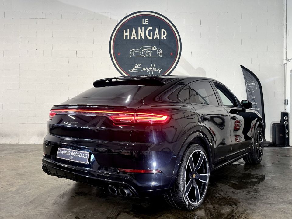 PORSCHE CAYENNE E-HYBRID Coupé V6 3.0 462ch Tiptronic8 - Le Hangar Bordelais - image 8