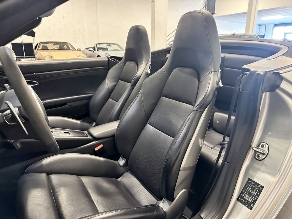 PORSCHE 911 Type 991 Carrera S Cabriolet 3.8 400ch PDK7 - Le Hangar Bordelais - image 3