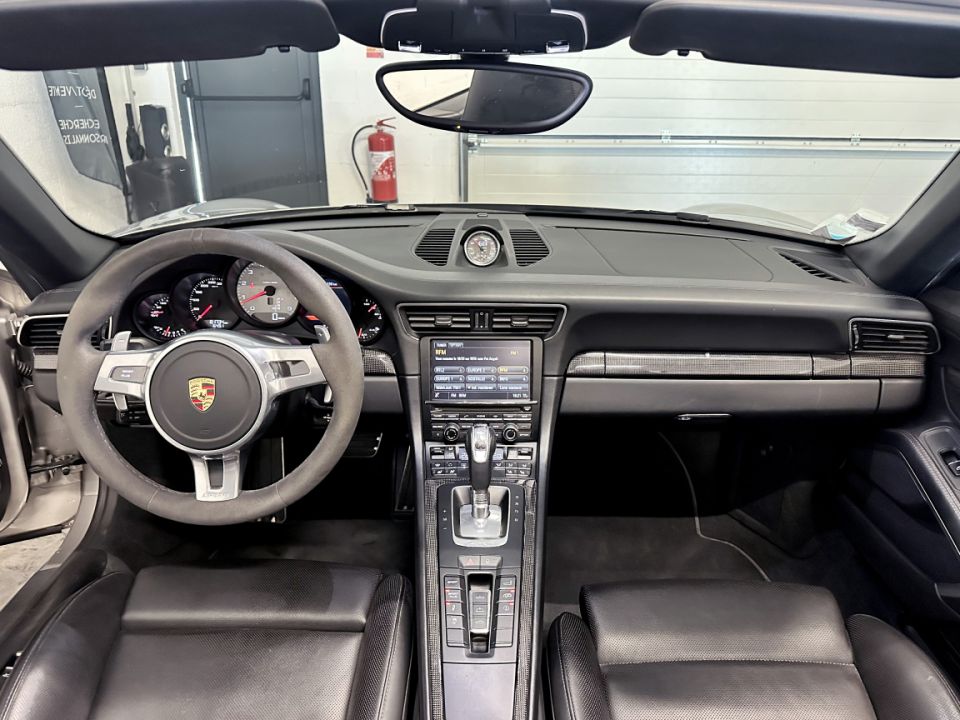 PORSCHE 911 Type 991 Carrera S Cabriolet 3.8 400ch PDK7 - Le Hangar Bordelais - image 9