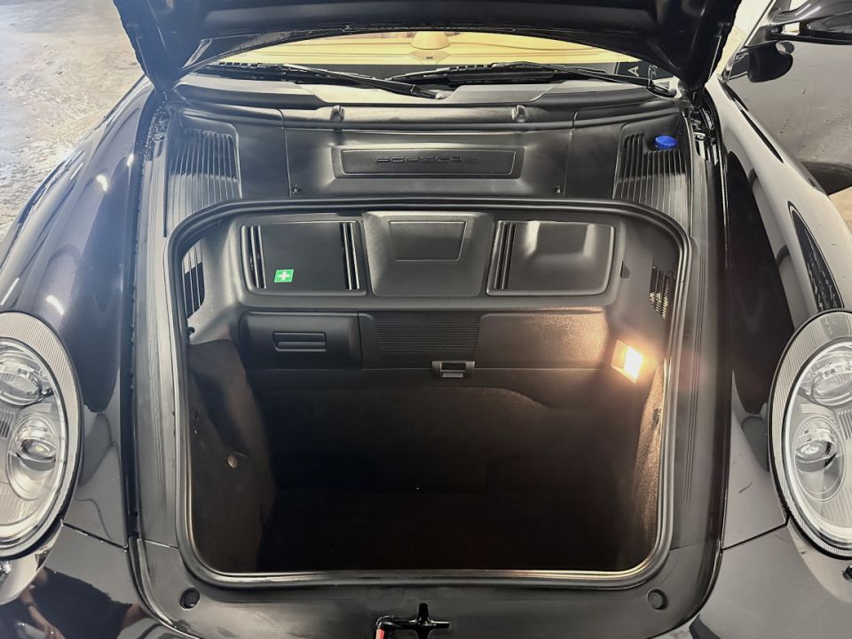 PORSCHE 911 Type 997.2 Carrera 4S Coupé 3.8 385ch PDK7 - Le Hangar Bordelais - image 22
