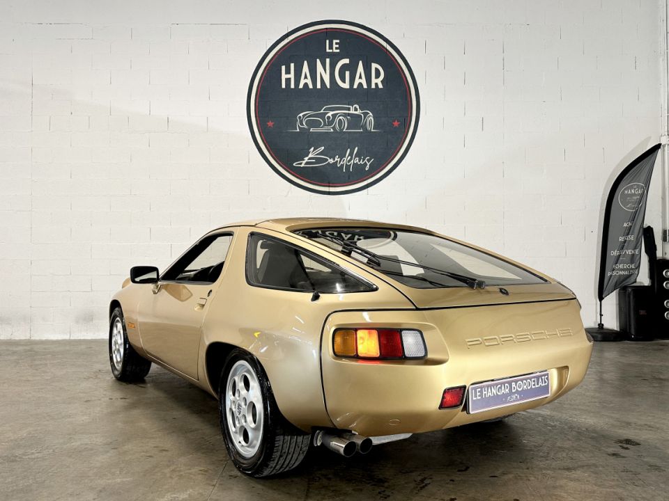PORSCHE 928 V8 4.5 240ch BVA3 - Le Hangar Bordelais - image 4