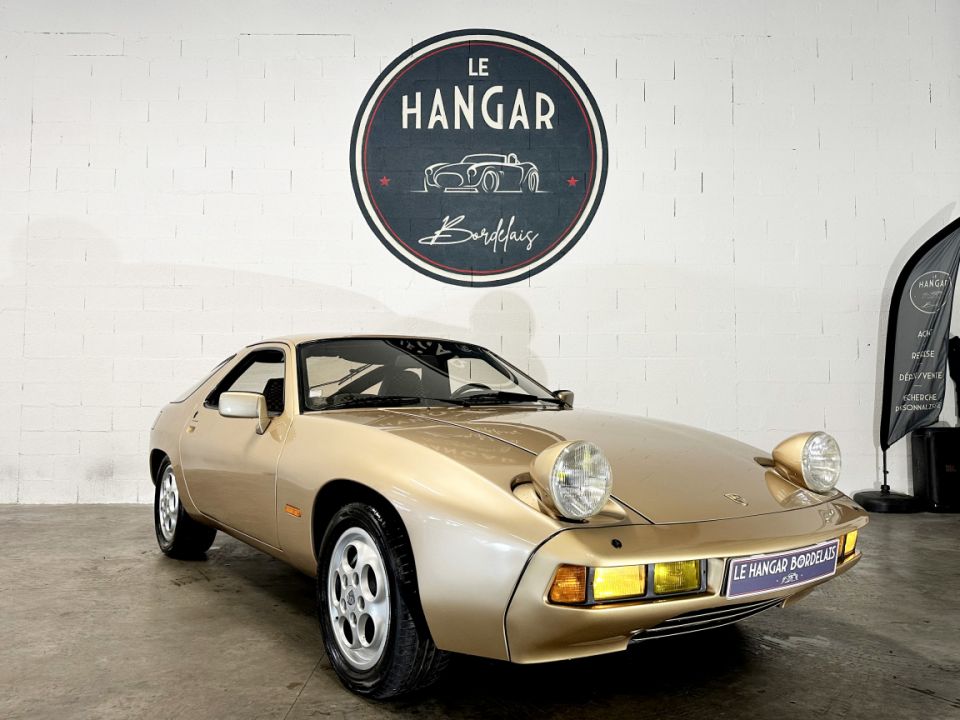 PORSCHE 928 V8 4.5 240ch BVA3 - Le Hangar Bordelais - image 12