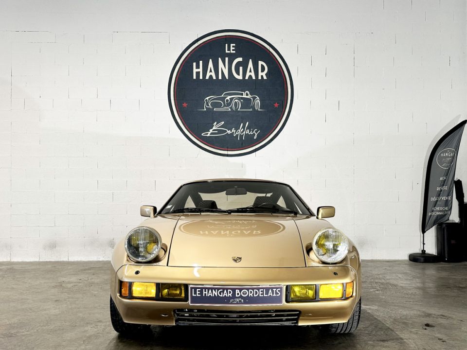 PORSCHE 928 V8 4.5 240ch BVA3 - Le Hangar Bordelais - image 14