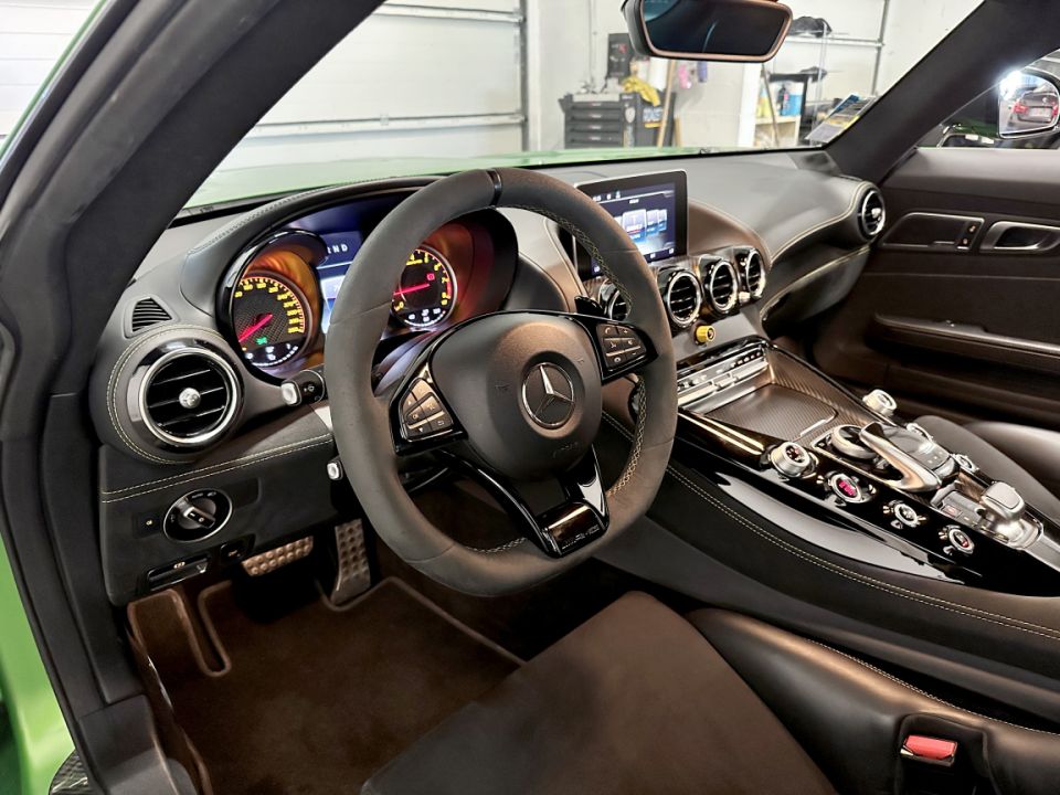 MERCEDES AMG GT R Coupé V8 4.0 585ch Speedshift 7 - Le Hangar Bordelais - image 1