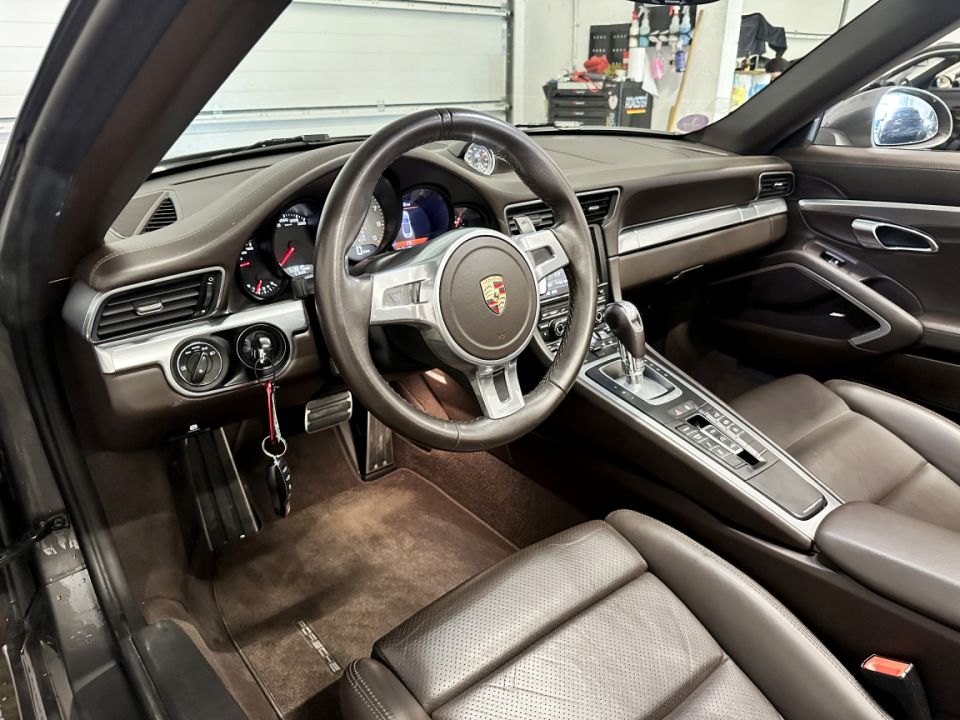 Porsche 911 Type 991 Carrera S Cabriolet 3.8 400ch PDK7 - Élégance et Performance - 94 990 € - image 1