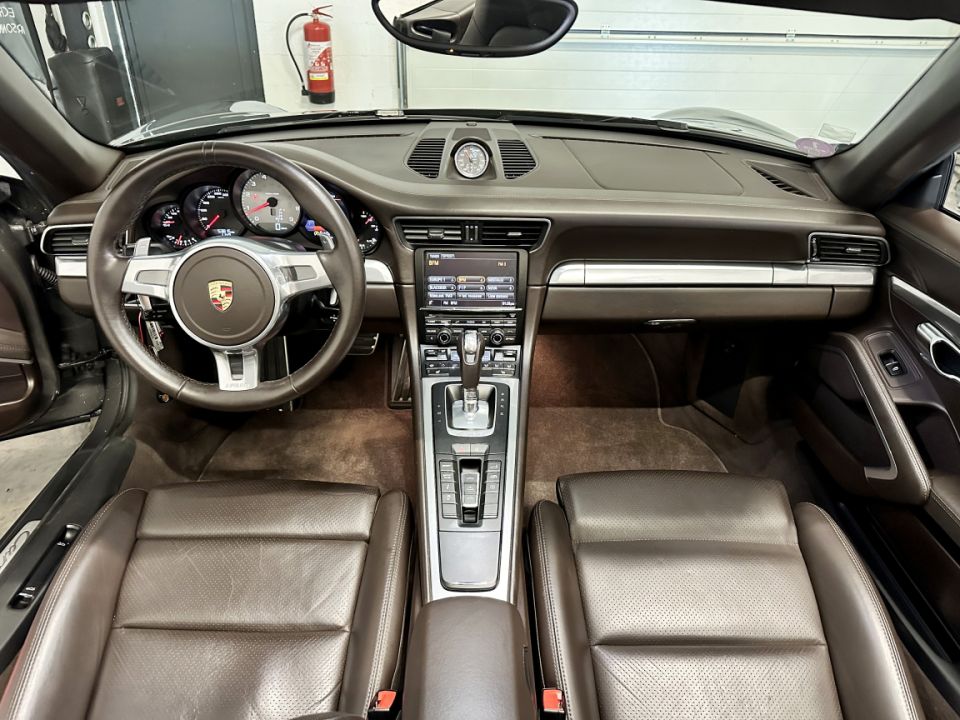 Porsche 911 Type 991 Carrera S Cabriolet 3.8 400ch PDK7 - Élégance et Performance - 94 990 € - image 9