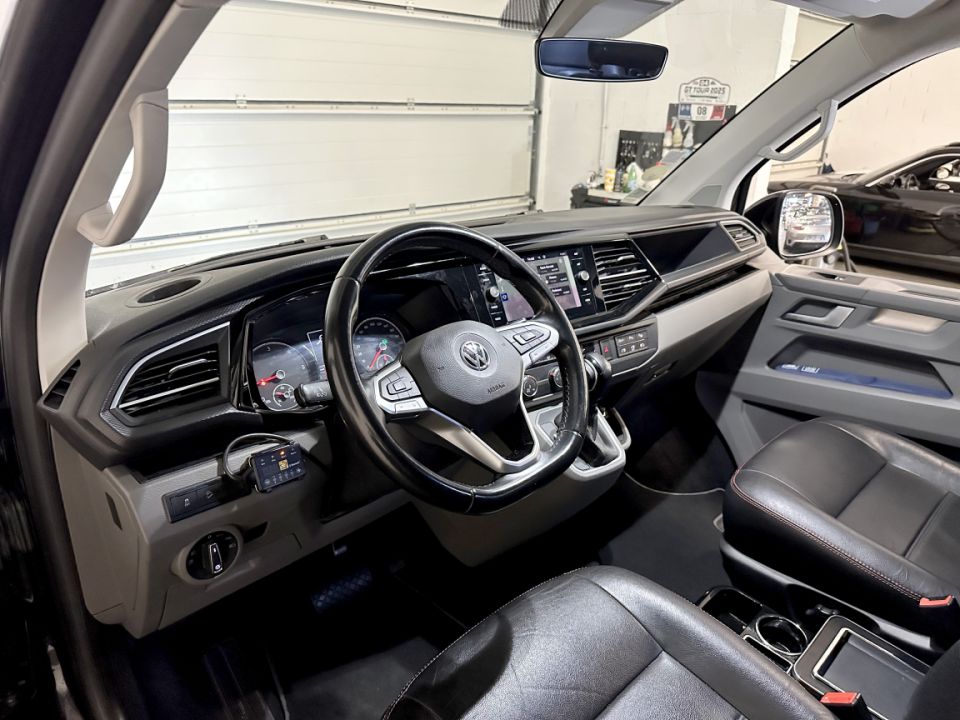 VOLKSWAGEN TRANSPORTER T6.1 VITRE 2.0 TDI 204ch DSG7 4MOTION CARAT - Le Hangar Bordelais - image 1
