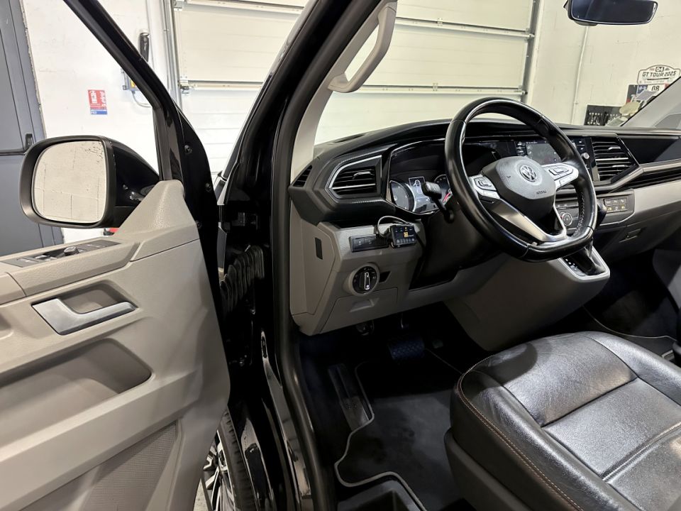 VOLKSWAGEN TRANSPORTER T6.1 VITRE 2.0 TDI 204ch DSG7 4MOTION CARAT - Le Hangar Bordelais - image 18