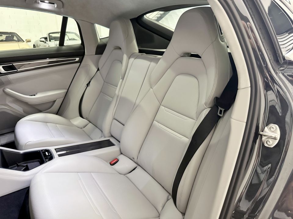 PORSCHE PANAMERA Turbo S E-Hybrid V8 4.0 680ch PDK8 - Le Hangar Bordelais - image 9