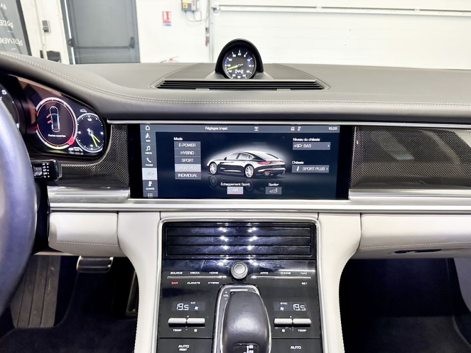 PORSCHE PANAMERA Turbo S E-Hybrid V8 4.0 680ch PDK8 - Le Hangar Bordelais - image 16