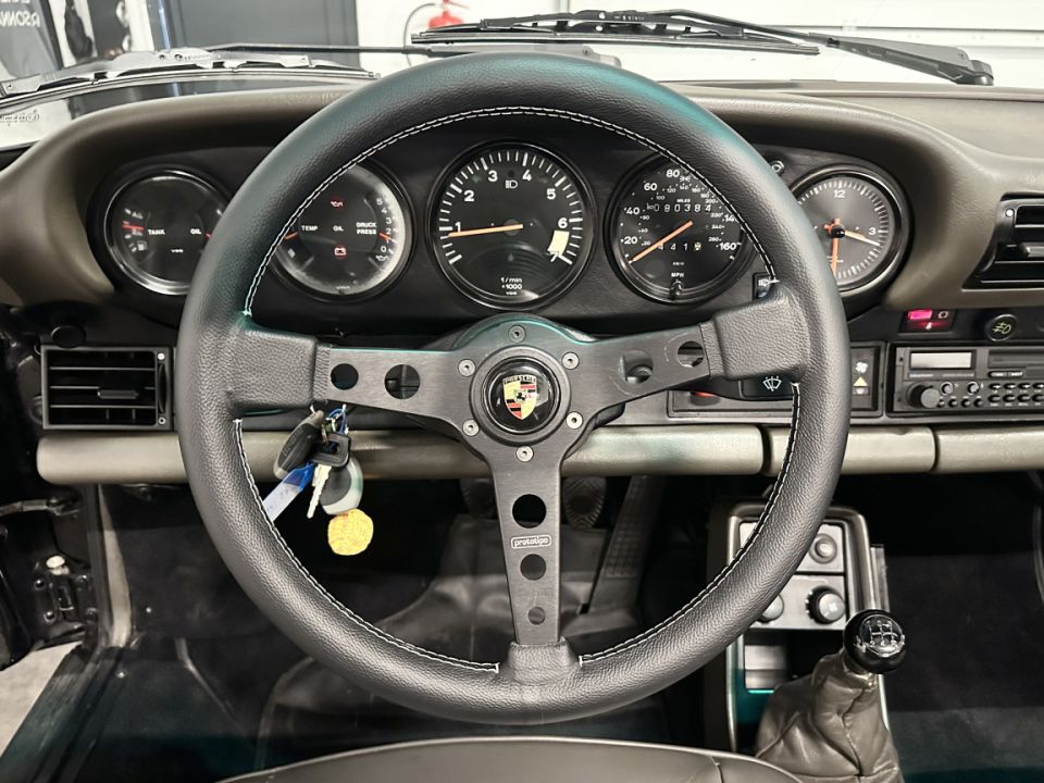 PORSCHE 911 Type 3.2 Cabriolet 231ch BVM5 - Élégance et Performance - 76 990 € - image 11