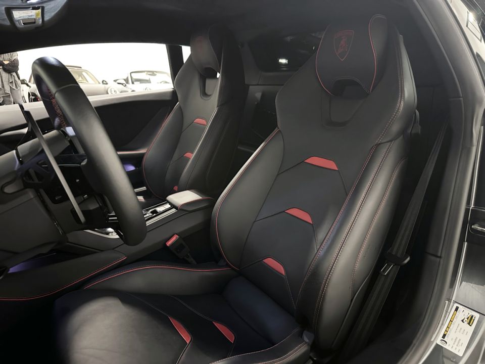 Lamborghini Huracán LP640-4 EVO V10 5.2 - Une Performante Élégance - 259 990 € - image 3