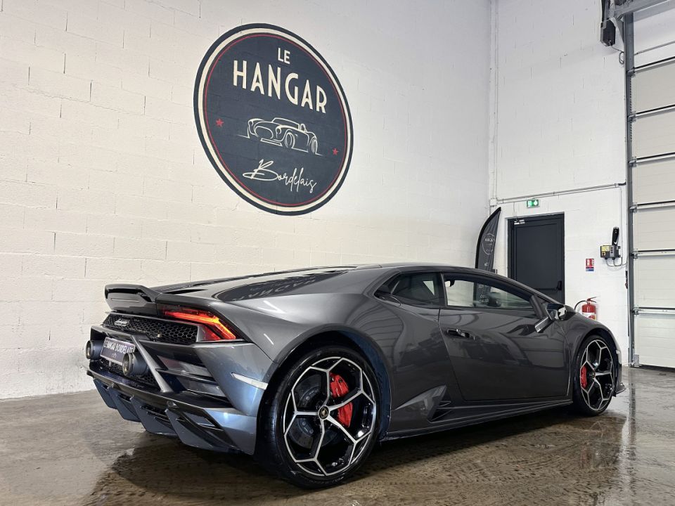 Lamborghini Huracán LP640-4 EVO V10 5.2 - Une Performante Élégance - 259 990 € - image 19