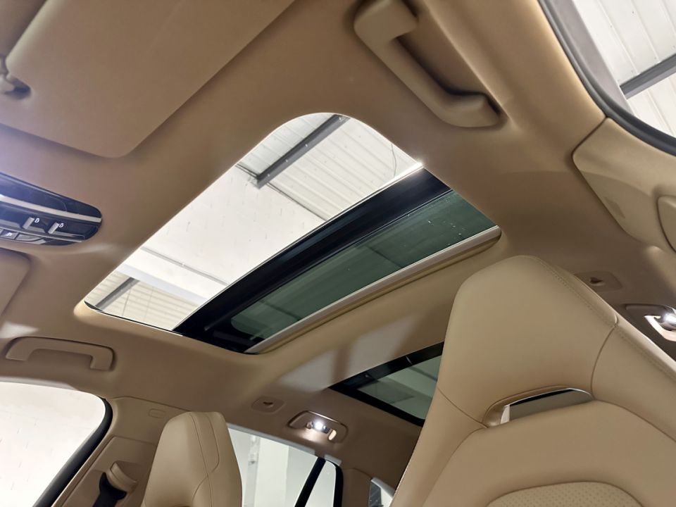 Porsche Panamera 4 Sport Turismo V6 2.9 462ch PDK8 - Performances et Élégance - 66 990 € - image 19