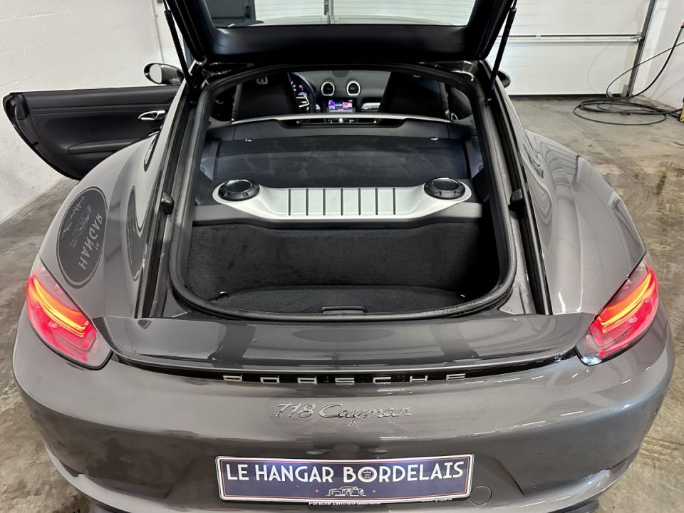 PORSCHE CAYMAN Type 718 2.0 300ch PDK7 - Le Hangar Bordelais - image 19