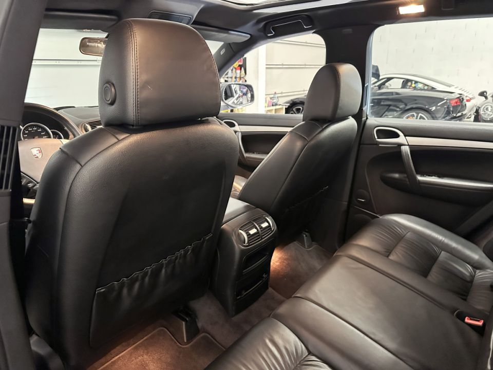 Porsche Cayenne S V8 4.8 385ch S Tiptronic - SUV haut de gamme - 14 990 € - image 7