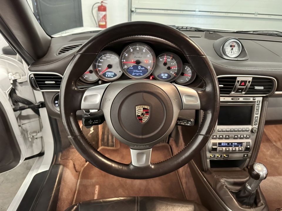 Porsche 911 Type 997 Turbo Coupé 480ch BVM6 - Performances et Raffinement - 75 990 € - image 11