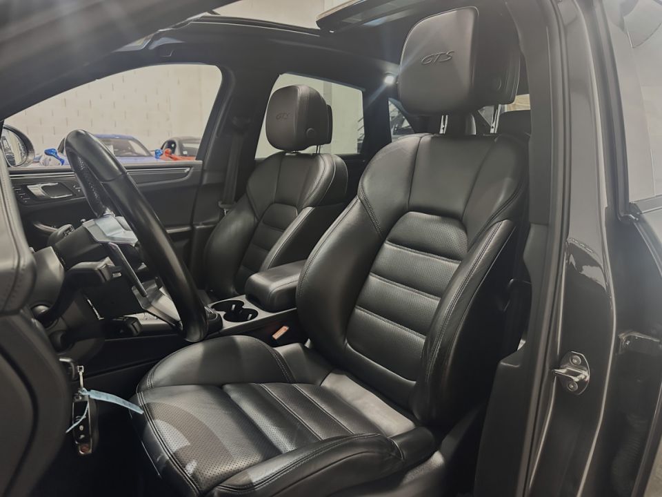 Porsche Macan GTS V6 3.0 360ch PDK7 - SUV de Performance - 39 990 € - image 3