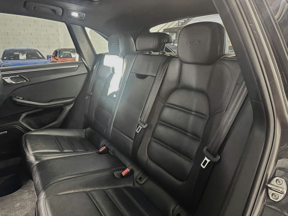 Porsche Macan GTS V6 3.0 360ch PDK7 - SUV de Performance - 39 990 € - image 9