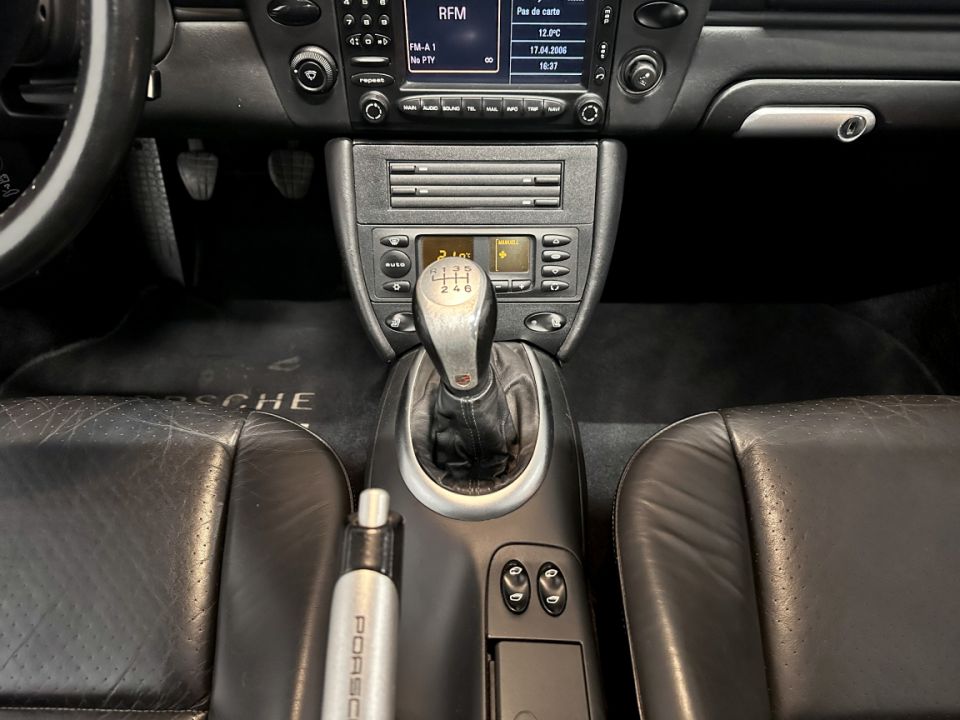 Porsche 911 Type 996.2 Carrera Coupé 3.6 320ch BVM6 - 32 990 € - image 19