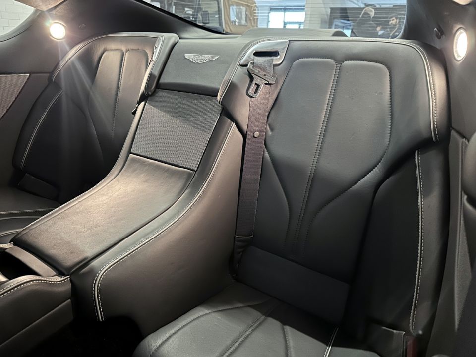 ASTON MARTIN VIRAGE Coupé V12 6.0 496ch BVA6 - Élégance et Performance - 109 990 € - image 7