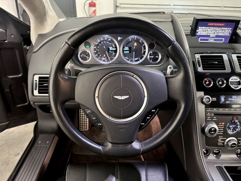 ASTON MARTIN VIRAGE Coupé V12 6.0 496ch BVA6 - Élégance et Performance - 109 990 € - image 11