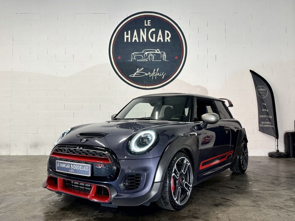 MINI MINI Cooper JCW Edition GP 2.0 306ch BVA8 N°2841/3000 - Le Hangar Bordelais - image 0