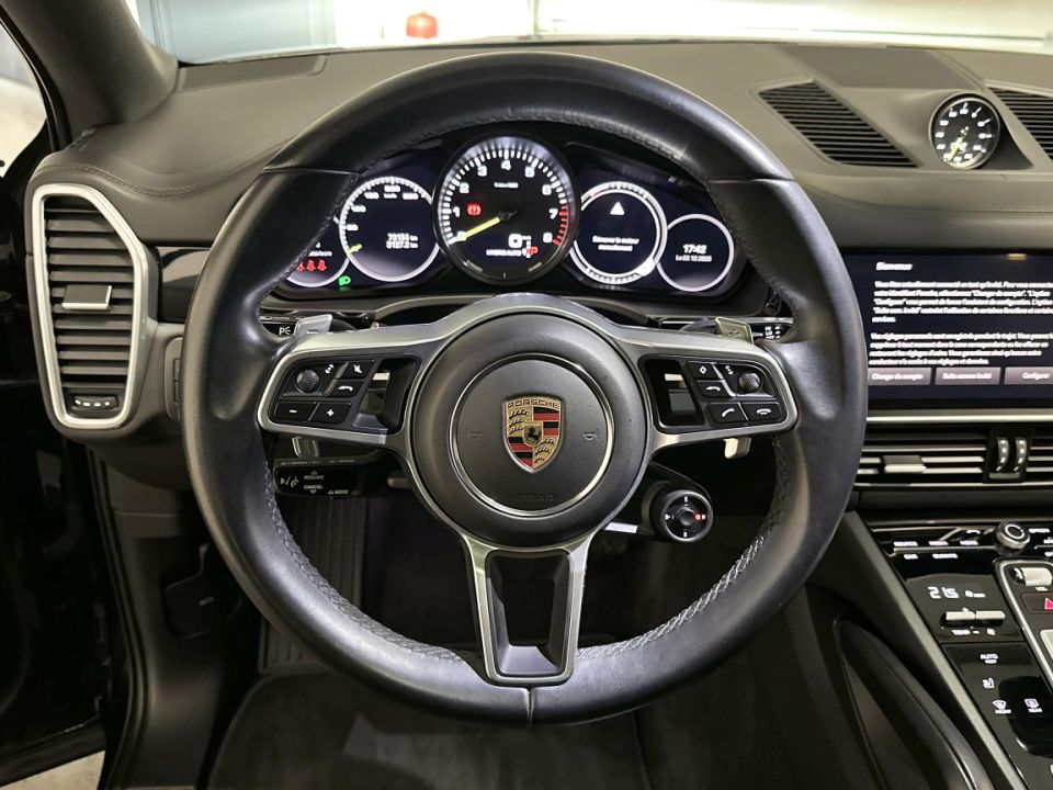 PORSCHE CAYENNE E-Hybrid Coupé V6 3.0 462ch Tiptronic8 - Le Hangar Bordelais - image 13