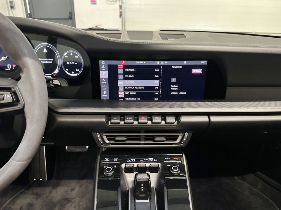 PORSCHE 911 Type 992 Carrera S Coupé 3.0 450ch PDK8 - Le Hangar Bordelais - image 13