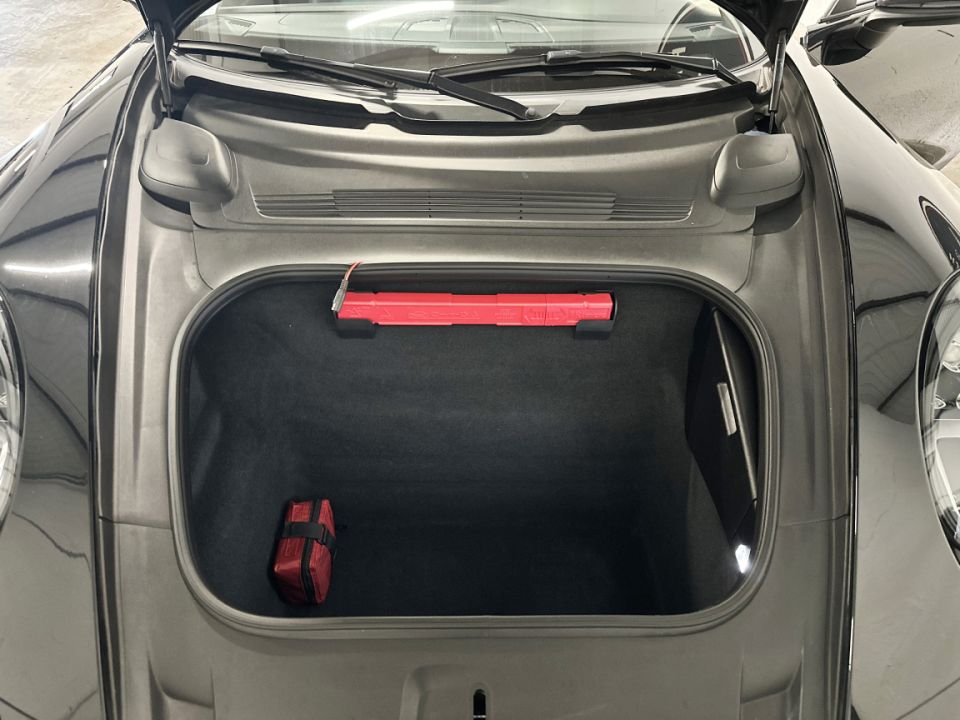 PORSCHE 911 Type 992 Carrera S Coupé 3.0 450ch PDK8 - Le Hangar Bordelais - image 20