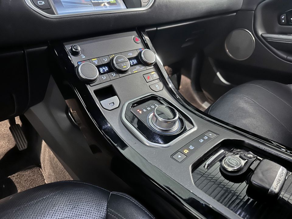 Land Rover Range Rover Evoque Mark III TD4 2.0 180ch BVA9 SE : Élégance et performance - 20 990 € - image 17