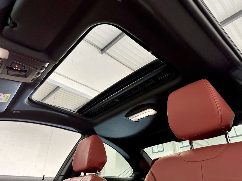 BMW Série 2 Coupé M235i xDrive 3.0 326ch BVA8 : Dynamisme et confort - 32 990 € - image 17