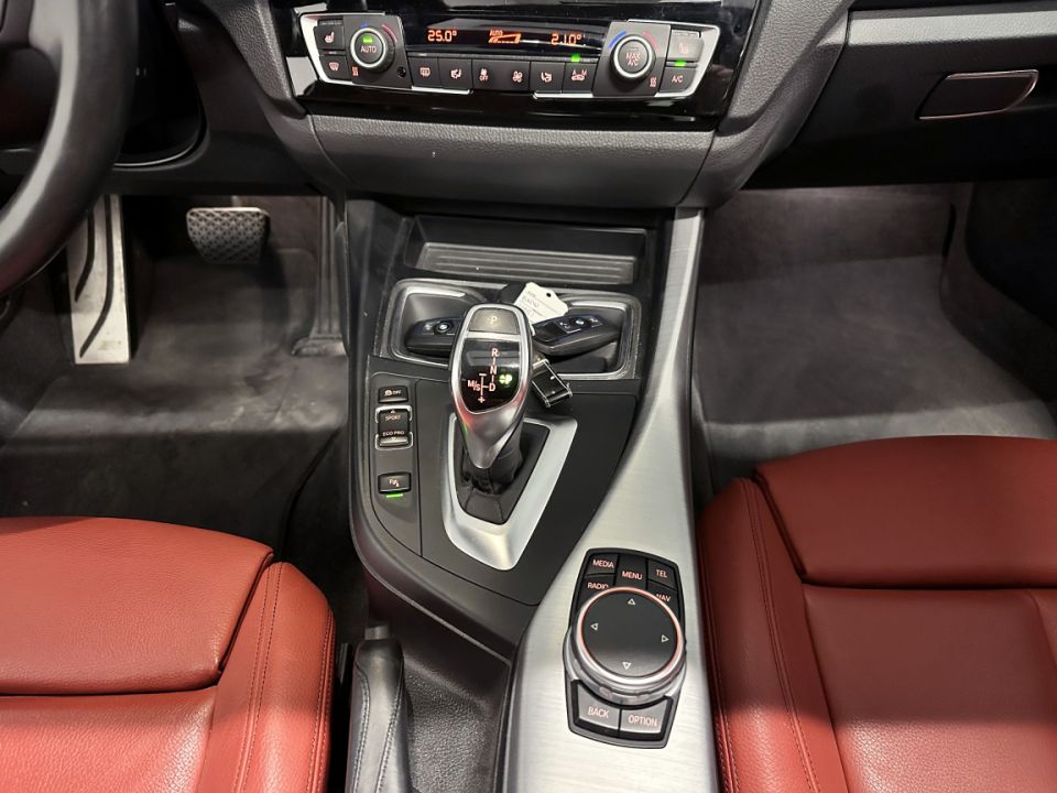 BMW Série 2 Coupé M235i xDrive 3.0 326ch BVA8 : Dynamisme et confort - 32 990 € - image 20