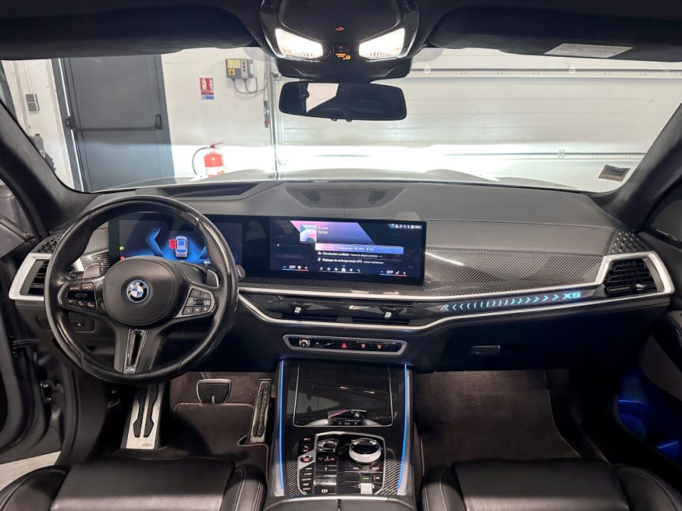 B.M.W. X5 xDrive 50e 3.0 490ch BVA8 M Sport - Le Hangar Bordelais - image 11